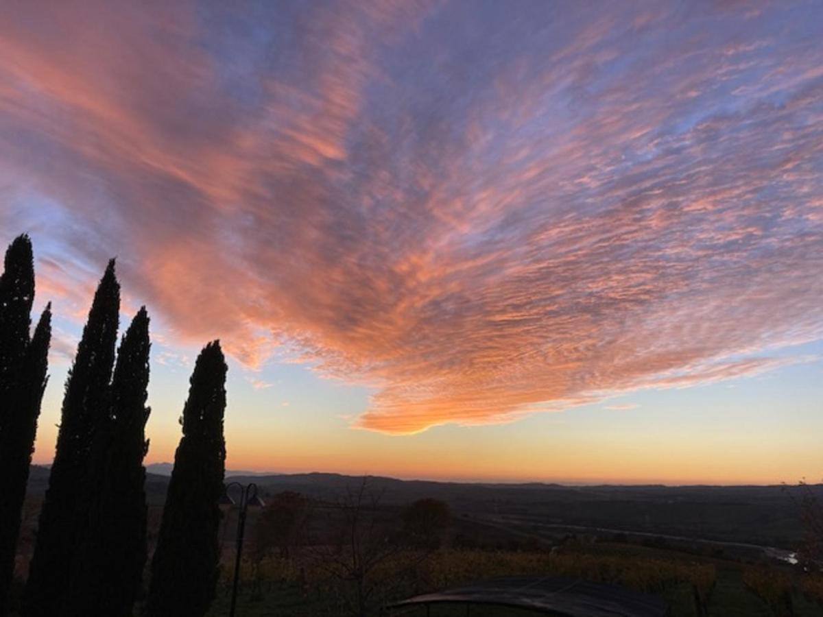 Bio Agriturismo Il Torrione Villa Saturnia Eksteriør billede