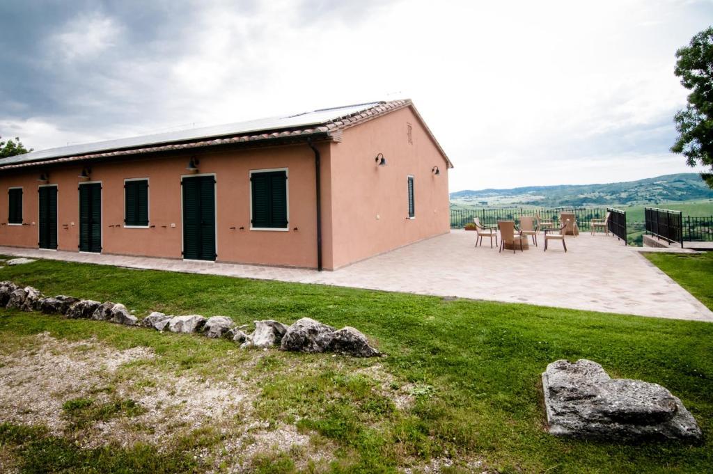 Bio Agriturismo Il Torrione Saturnia Eksteriør billede